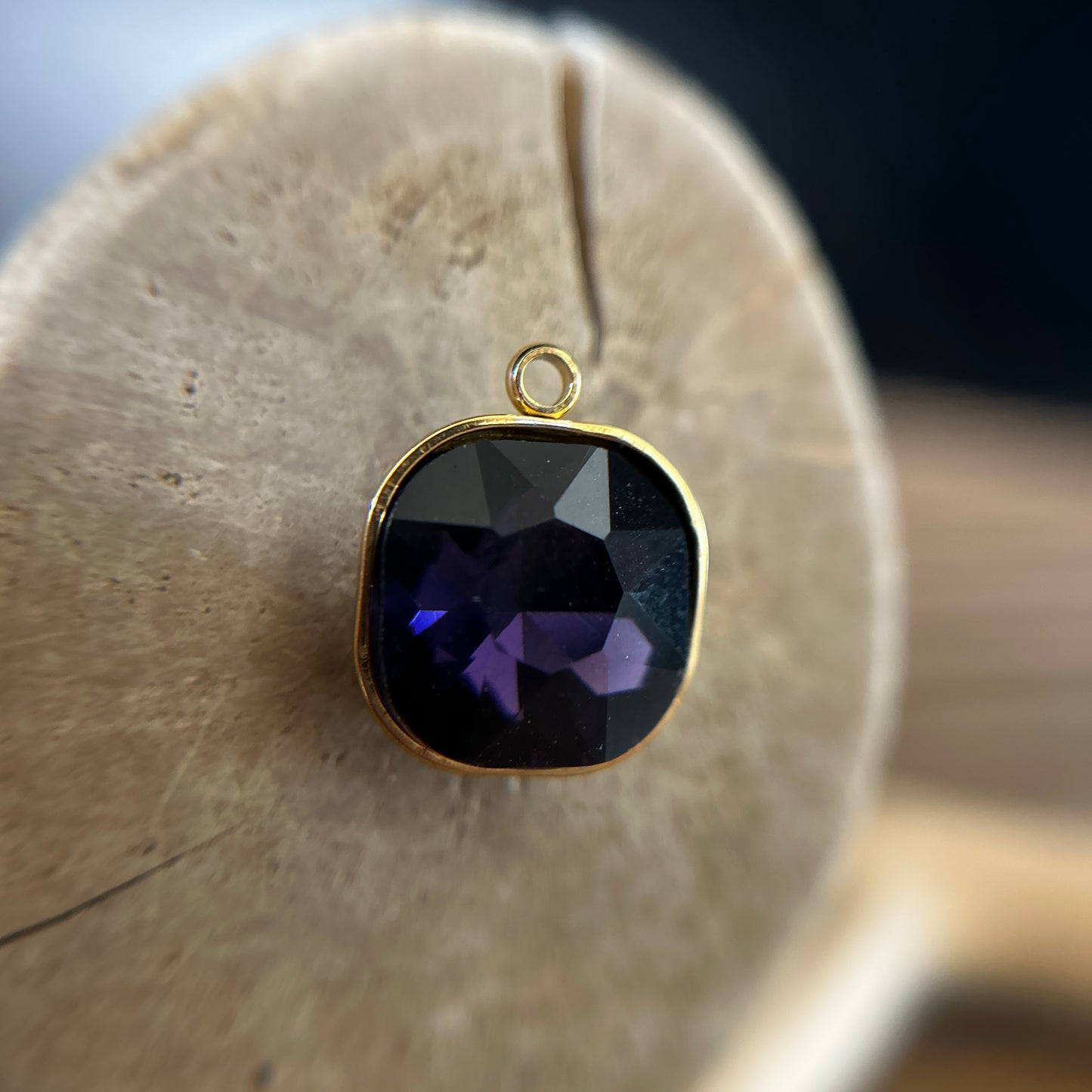Birthstone 15mm - Dark Blue Zircon | December (34)