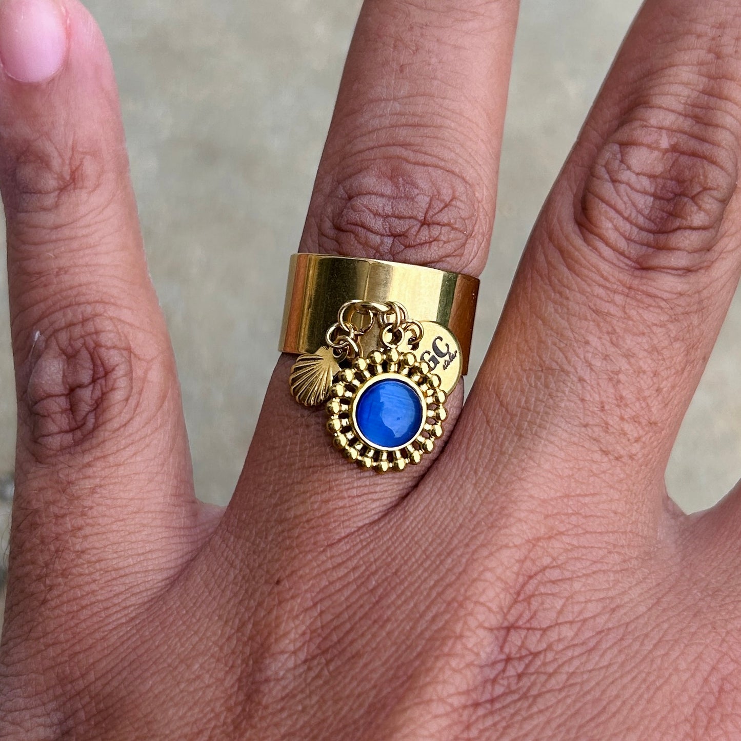 Vintage Blue Charm Loop RING