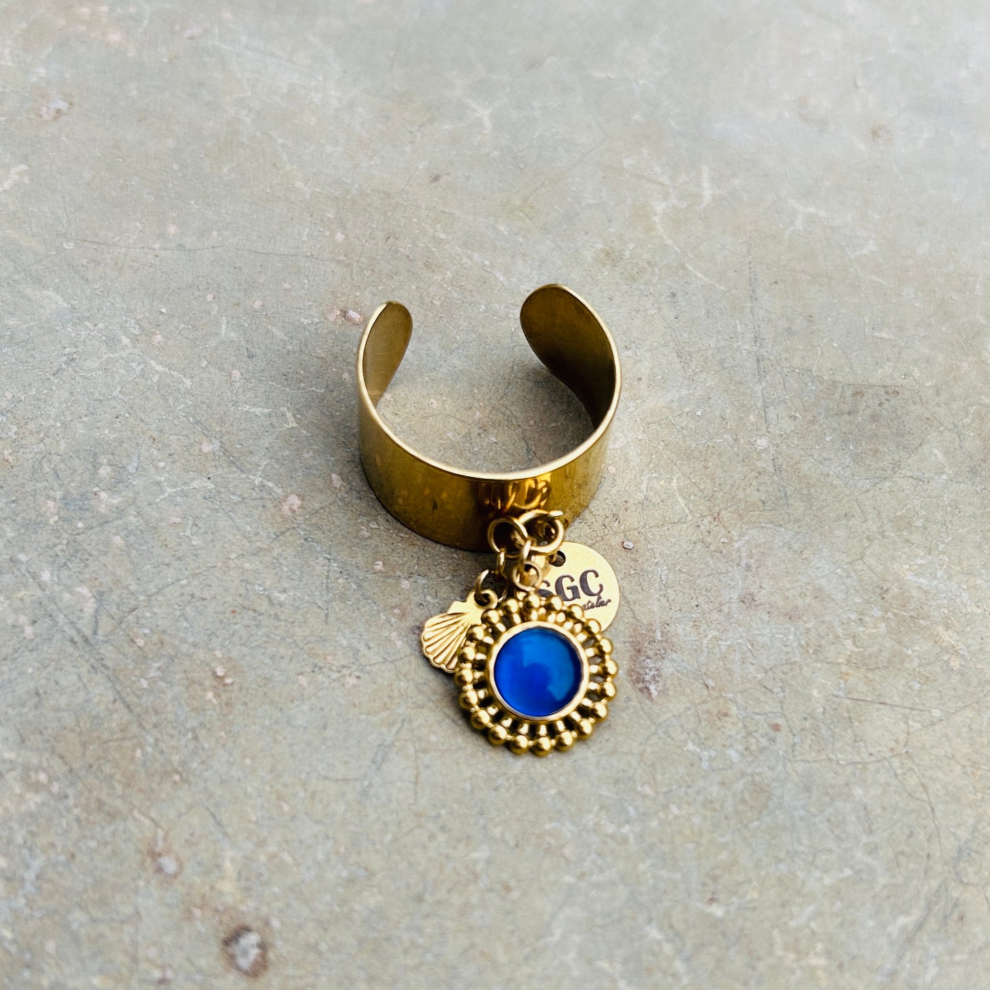 Vintage Blue Charm Loop RING