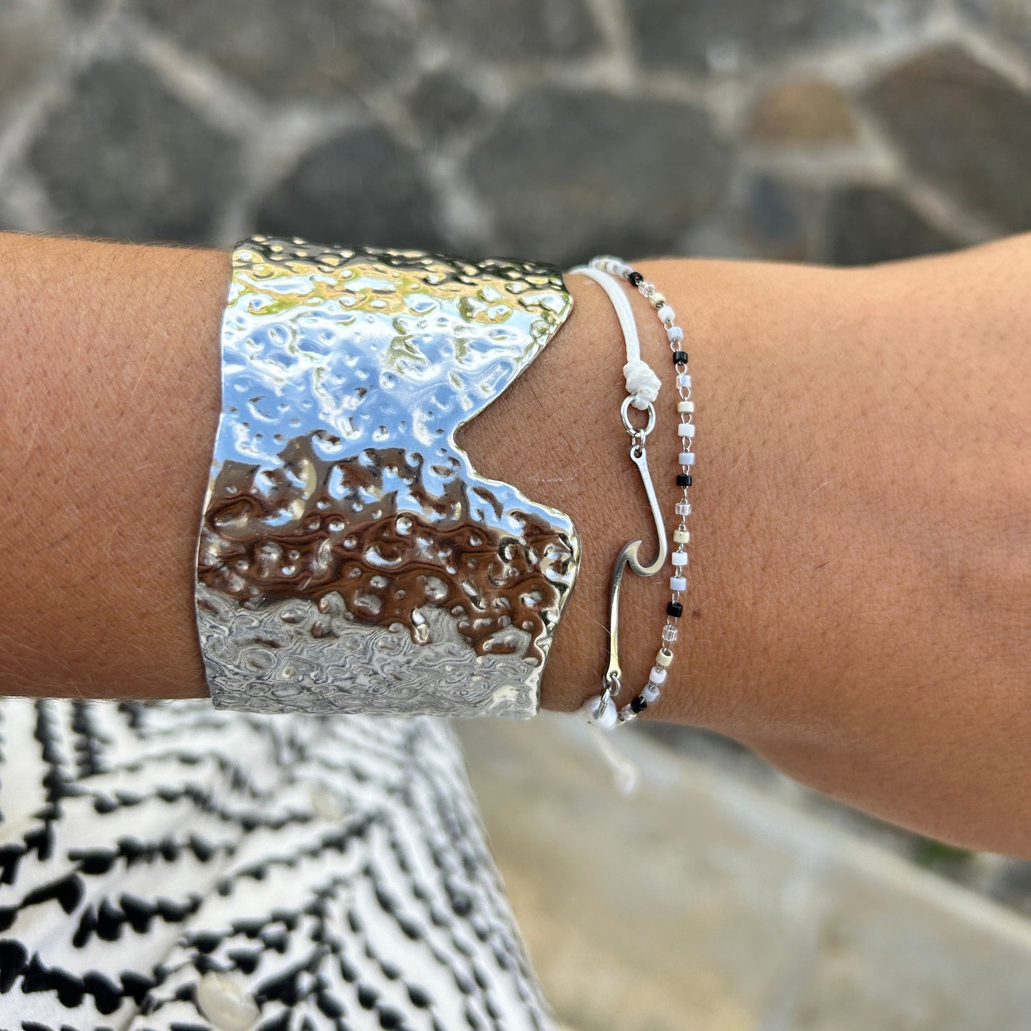 BANGLE Luxury Silver