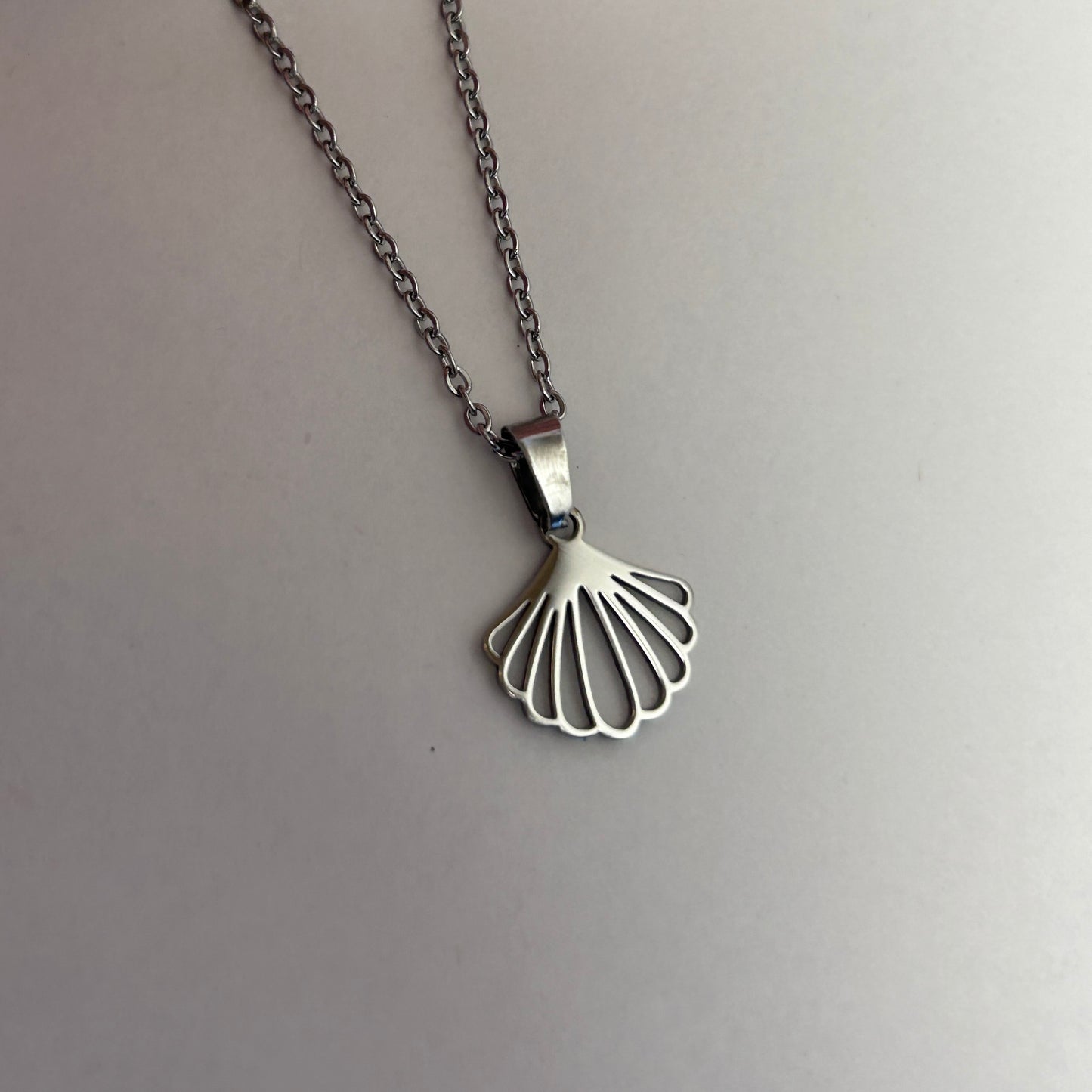 Cockle Shell Pendant