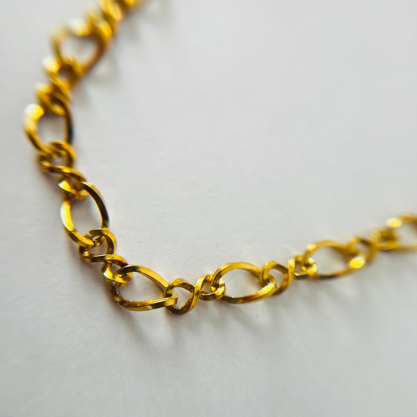 AMOUR Chain Necklace