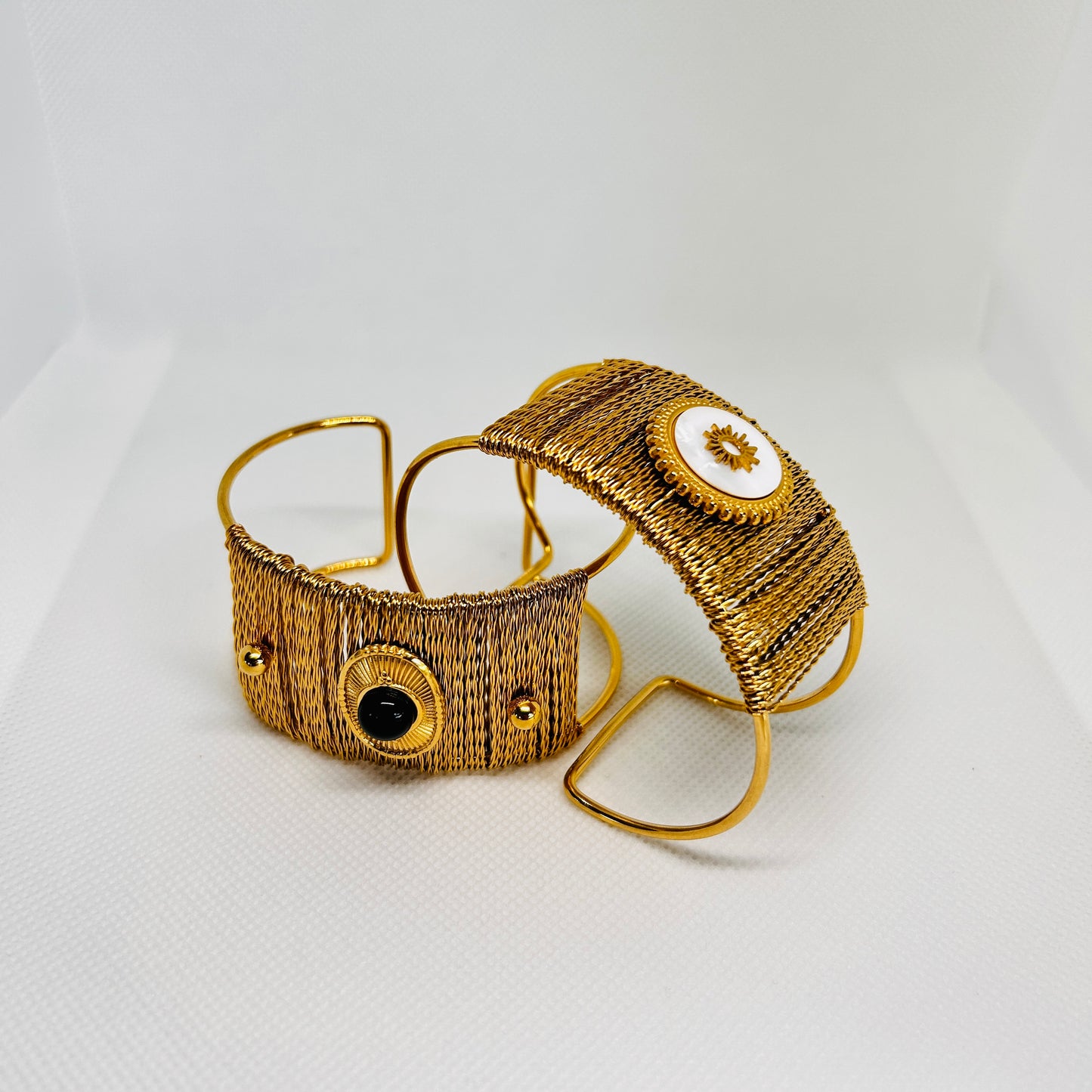 BANGLE Vintage Luxury