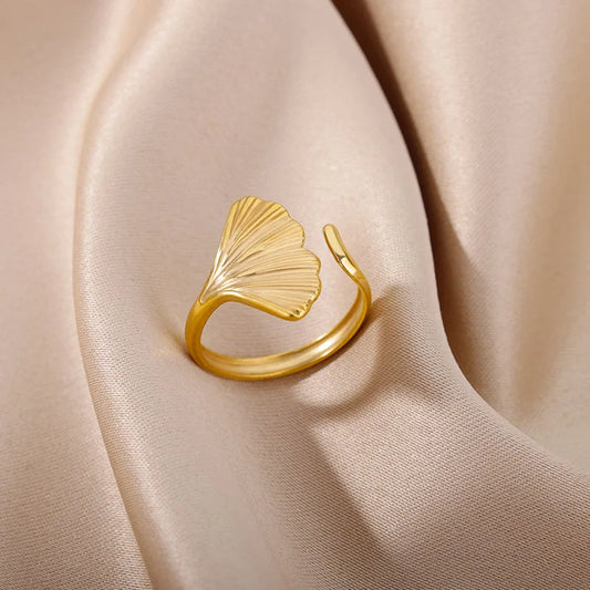 RING Ginkgo Leaf