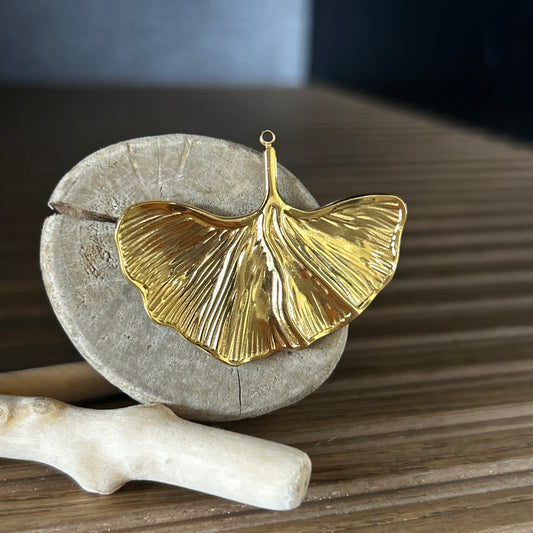 Ginkgo Grace Pendant