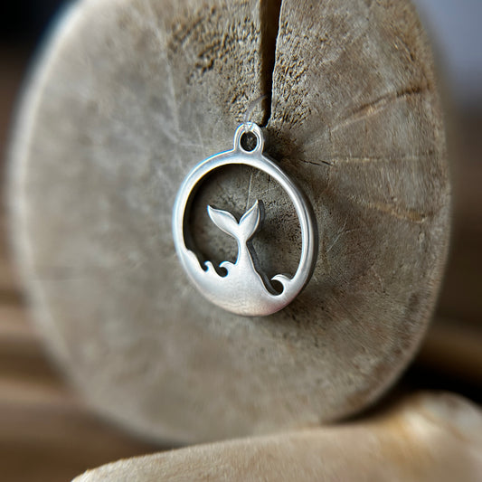 Whale Tail 12mm Pendant