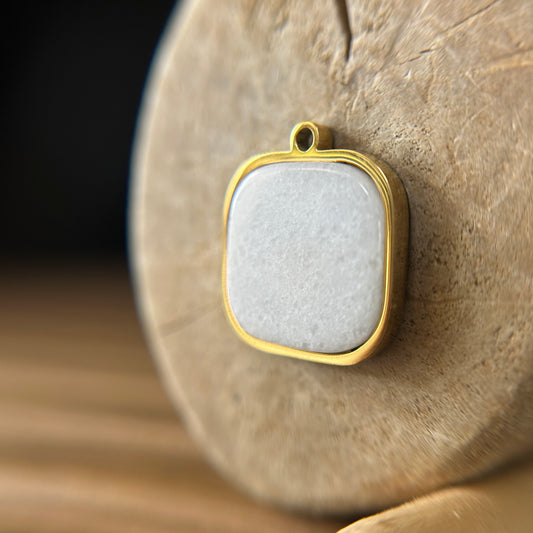 Stone Chic