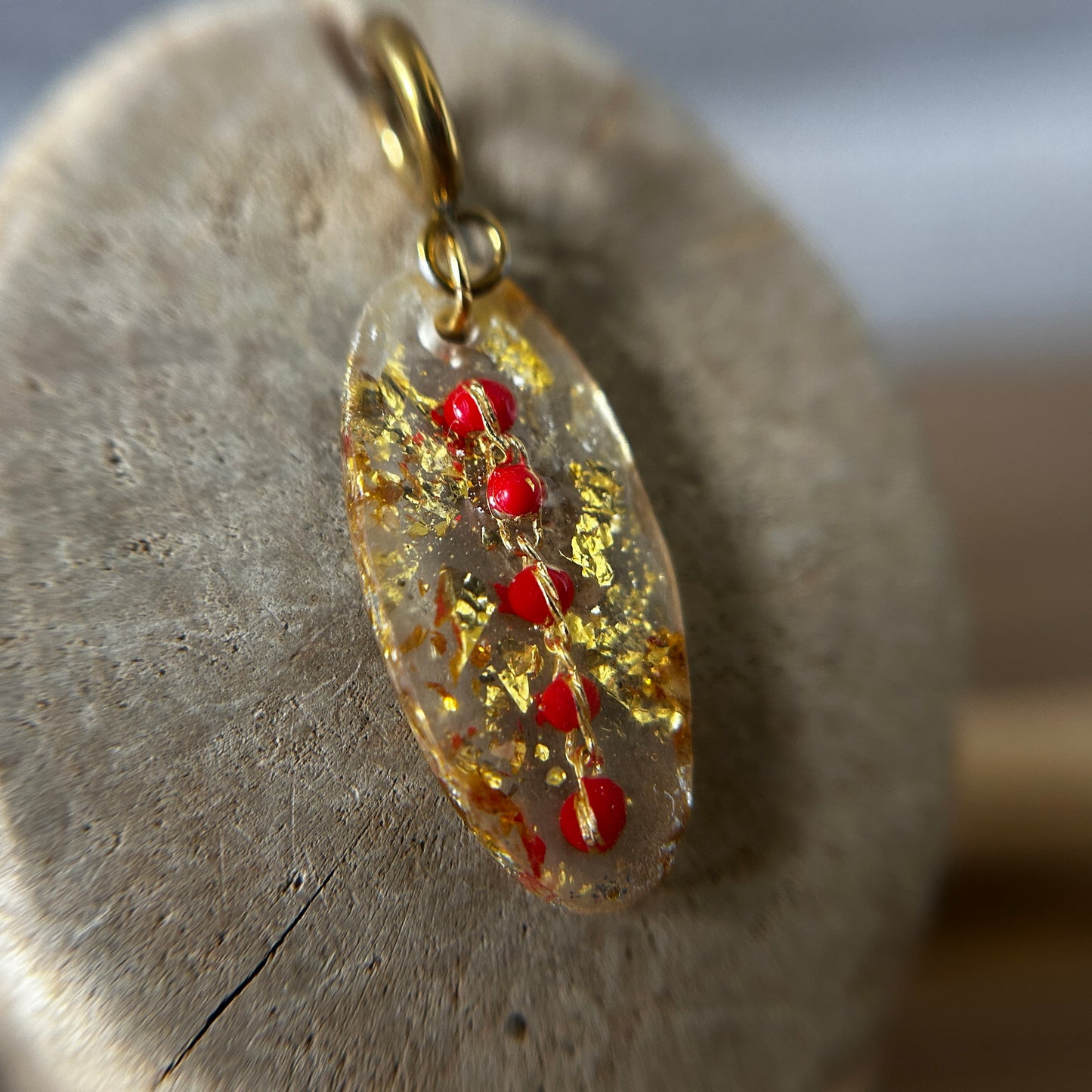 Resin Oval 1