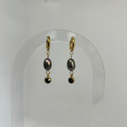 Water Pearls Dark