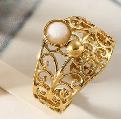 RING Vintage Dainty