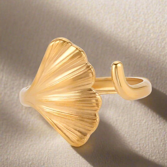 RING Ginkgo Leaf